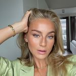 Helen Ayres - @helenayres2 - Instagram