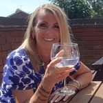 Helen Battley - @helenbattley - Instagram