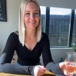 Helen Bourne - @helennnjean - Instagram