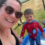 Helen Burrows - @helshobbit - Instagram