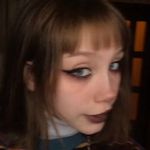 Helen Byron - @helen.byron.98 - Instagram