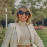 Helen Lloyd - @heleninbyron - Instagram