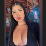 Helen Cano - @helen.0118 - Instagram