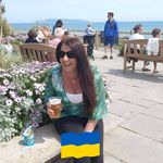 Helen Conroy de Villiers - @helenconroy34 - Instagram