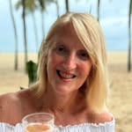 Helen Coombs - @helen.coombs1 - Instagram