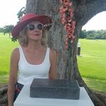 Helen Corbett - @helendcorbett - Instagram