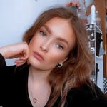 @helenedgar95 - Instagram