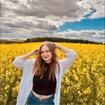 Helene Dinger - Facebook