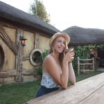 Helen Ferguson - @hferguson88 - Instagram