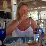 Helen Ferrell - @helenferrell67 - Instagram