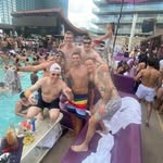 Helen Gladden - @penimzauser - Instagram