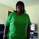Helen Holley - @helen.holley.129 - Instagram
