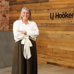 Helen Povey LJ Hooker - @helen.povey.ljhooker - Instagram