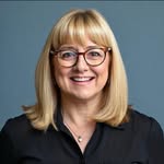 Helen Howell - @helenhowell8 - Instagram