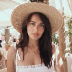 Helen Jesse - @helen_jesse_00 - Instagram