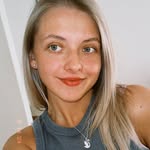 @helenlaikova - Instagram