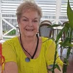 Helen Lever - @yixotem172 - Instagram