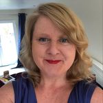 Helen Malin - @smileyblonde41 - Instagram