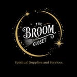 Helen McCormack - @the.br00m.closet - Instagram