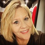 Helen Morrell - @hotmomma44 - Instagram