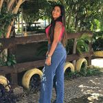 Helen Neumann - @helenneumann9 - Instagram
