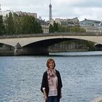 Helen Reeve - @a_paper_paradise - Instagram