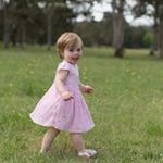 Helen Roach - @roachhelen - Instagram