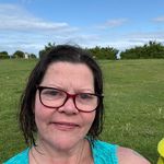Helen Roach - @helen5047 - Instagram