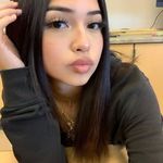 Helena Royce - @helenanxtdoor - Instagram