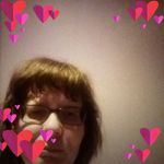 Helen Schofield - @hel12427 - Instagram