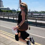 Helen JS - @helen.scullyjones - Instagram