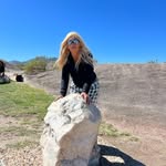 Helen Sequeira - @helensequeira2023 - Instagram