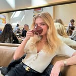 Helen Springer - @helenspringer6r5w - Instagram