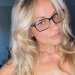 Helen Tsolakis - @helen.tsolakis - Instagram