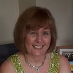 Helen Wakefield - @helen.wakefield - Instagram
