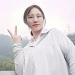 Helen Wen - @helenaquark - Instagram