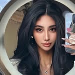 @helenyeung1 - Instagram