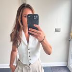 Helena Bond - @misslewy - Instagram