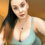 Helena James - @helenajames6702 - Instagram