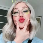 Helena Lowela - @helenalowela - Instagram