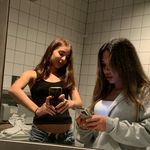 helena️️️️️👩🏼‍❤️‍💋‍👨🏼 - @helenaraynorrr - Instagram