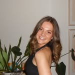 Helena Rowe - @helenarowe - Instagram