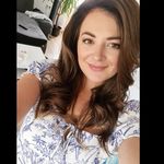 Helena Schulz - @hellipirelli89 - Instagram