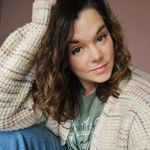 Helen Weeks - @helen.on.the.hills - Instagram