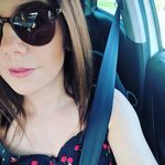 Helen Wolfe - @helen.wolfe.355 - Instagram