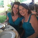 Helen Yoder-Smith - @hbyogamom - Instagram