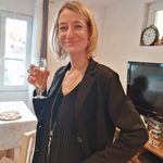 Hélène Wagner - @helenewagner945 - Instagram