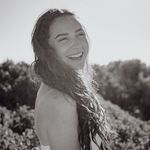 Heléne Webb (Goldsack) - @helene.e.webb - Instagram