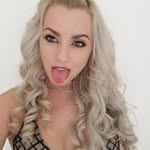 Hellen Scott - @helle.n100 - Instagram