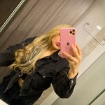 Hellen Vega - @_hellenv26 - Instagram